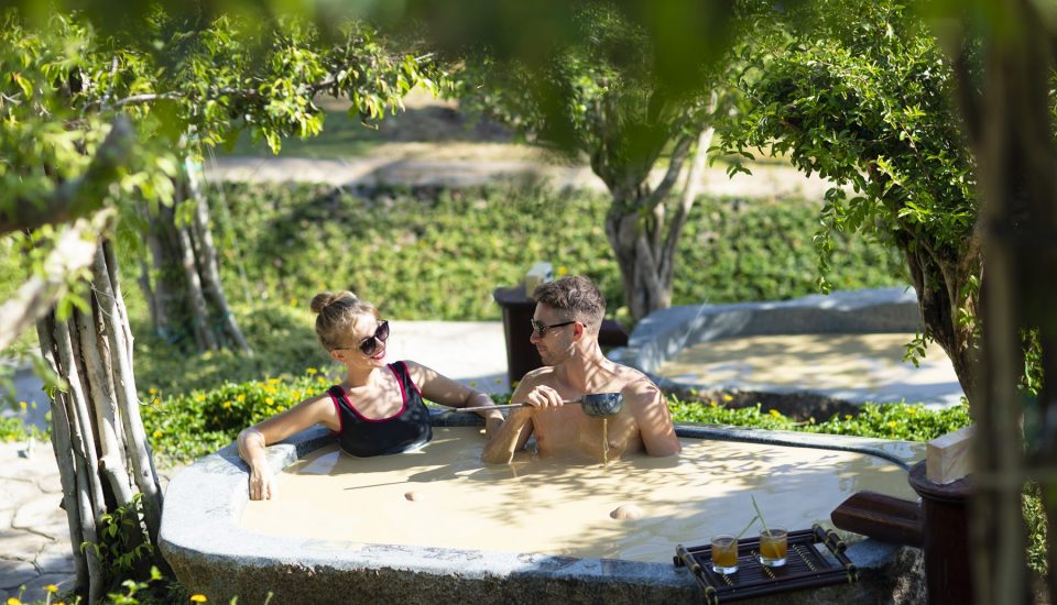 MERPERLE HON TAM MUD BATH